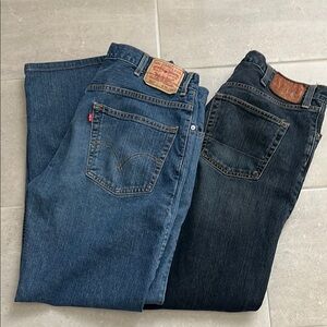 2 pairs of Men’s straight leg jeans